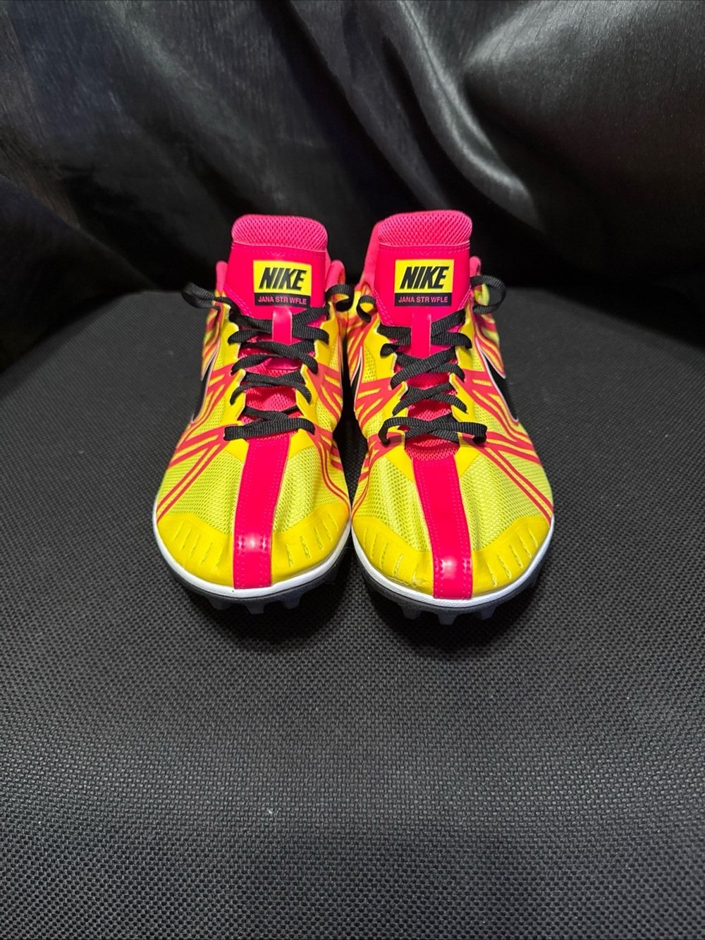 Nike Track Shoes - Jana Star Waffle -  Women Size 10.5 - Like New